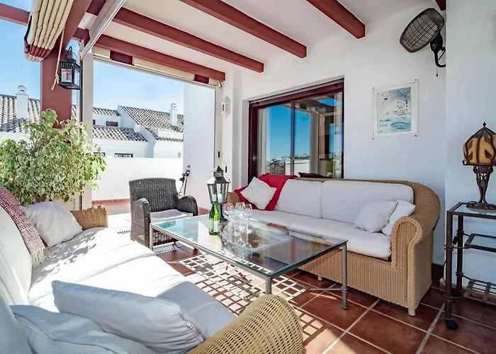 Seaside 3 Bedroom Penthouse Next To The Beach In San Pedro