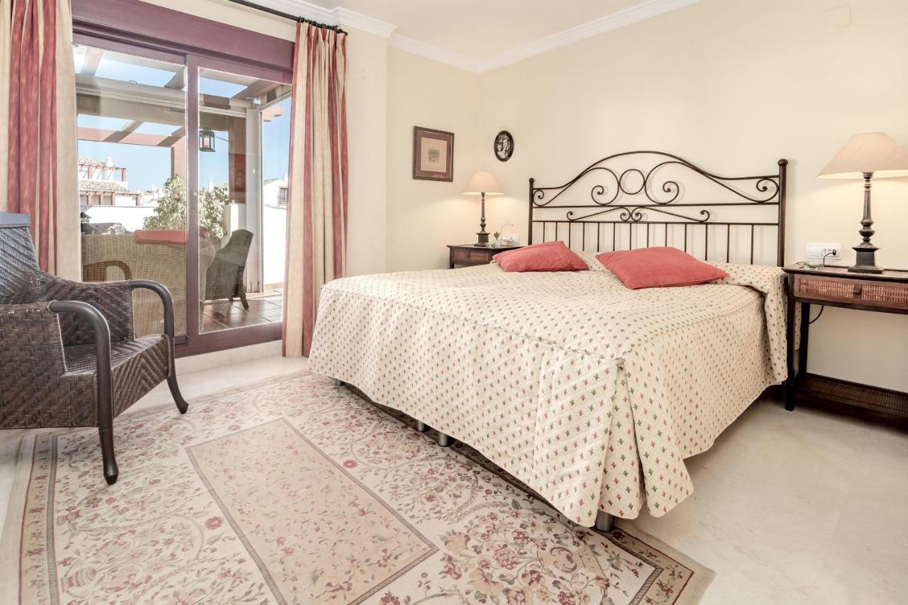 Seaside 3 Bedroom Penthouse Next To The In San Pedro Appartamento