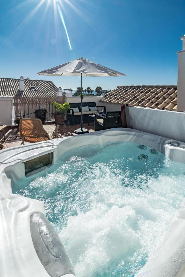 Seaside 3 Bedroom Penthouse Next To The In San Pedro Appartamento *