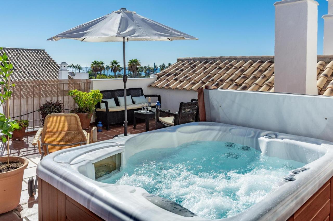 Seaside 3 Bedroom Penthouse Next To The In San Pedro Apartemen