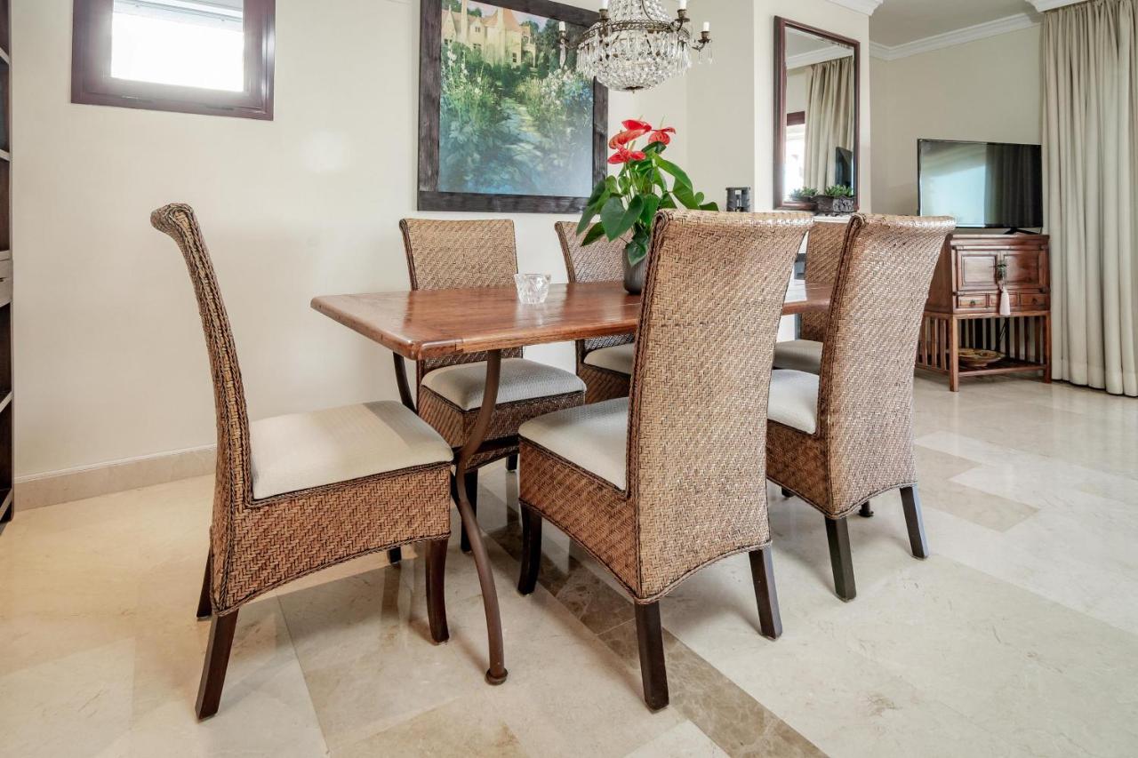 Seaside 3 Bedroom Penthouse Next To The In San Pedro Appartamento *
